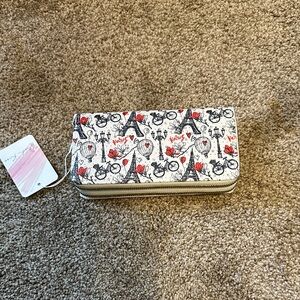 Elegant Eiffel Tower Print Women's Wallet